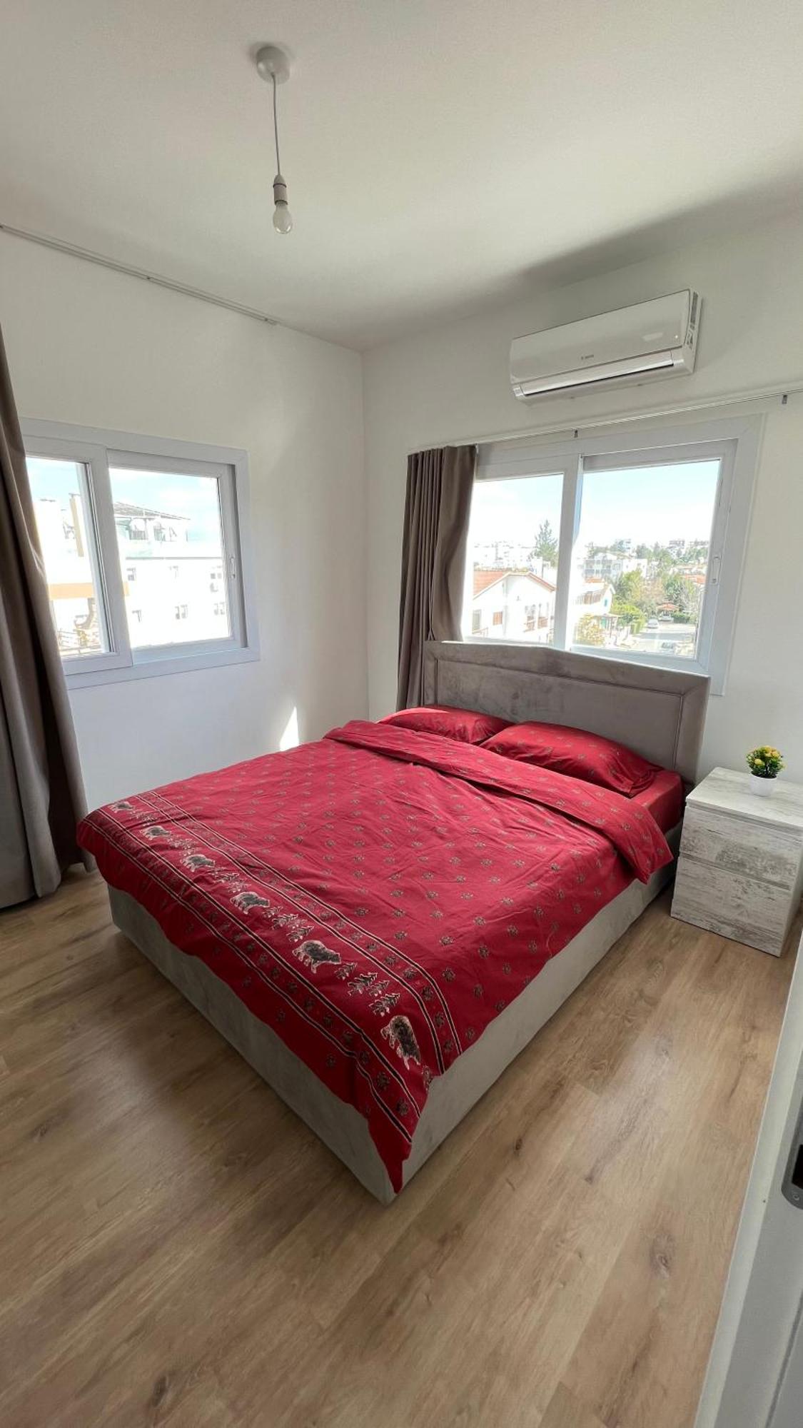 Tetris Apartment Spacious Comfortable Nikósie Pokoj fotografie